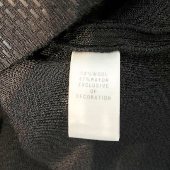 St. John Couture Wool Blend Sleeveless Scoop Neck Knit Shift Mini Dress Black 4 - Picture 3 of 7